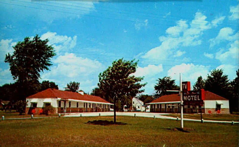 Dee-Anna Motel - From Web Listing (newer photo)